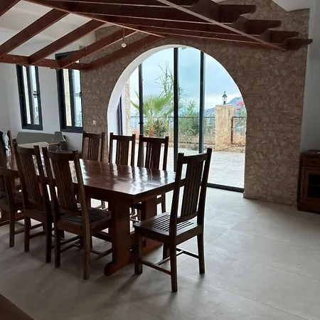 Lasathea Villa